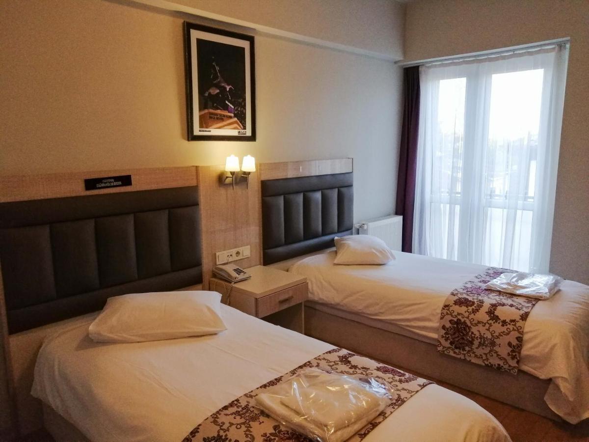 Bolu Grand Koeroglu Otel Exterior photo